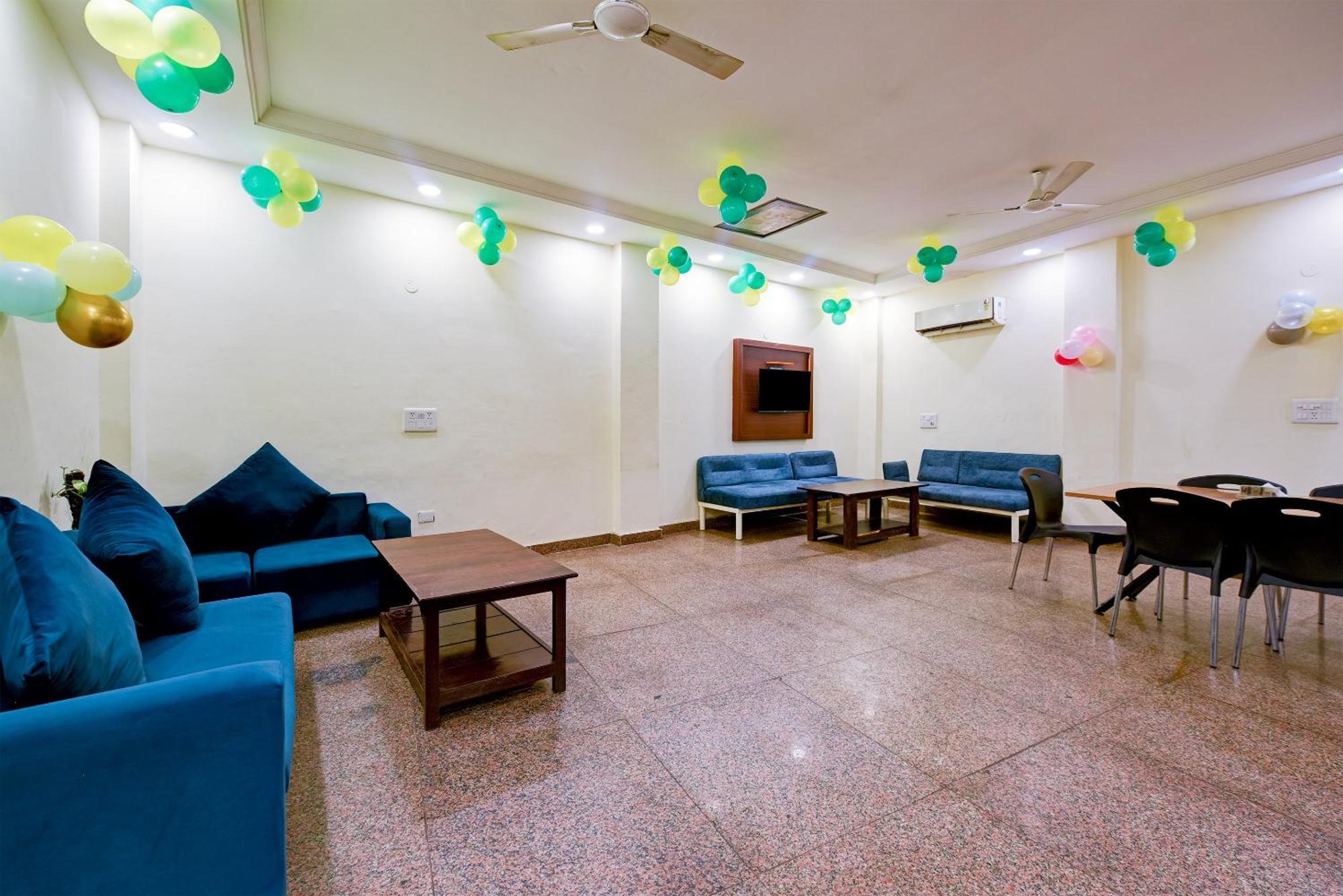 Majestic Park B & B At Airport New Delhi Bagian luar foto